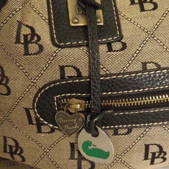 DOONEY & BOURKE SATCHEL NAVY BRAIDED HANDLE BAG - Picture 2 of 8